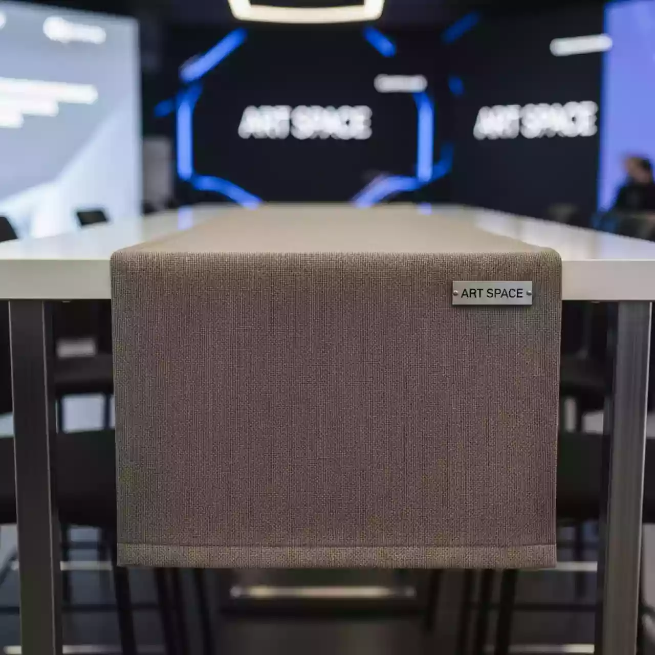 Аренда Дорожка раннер Габардин темно бежевая 1500 мм в Grand Karat Sochi — ART SPACE