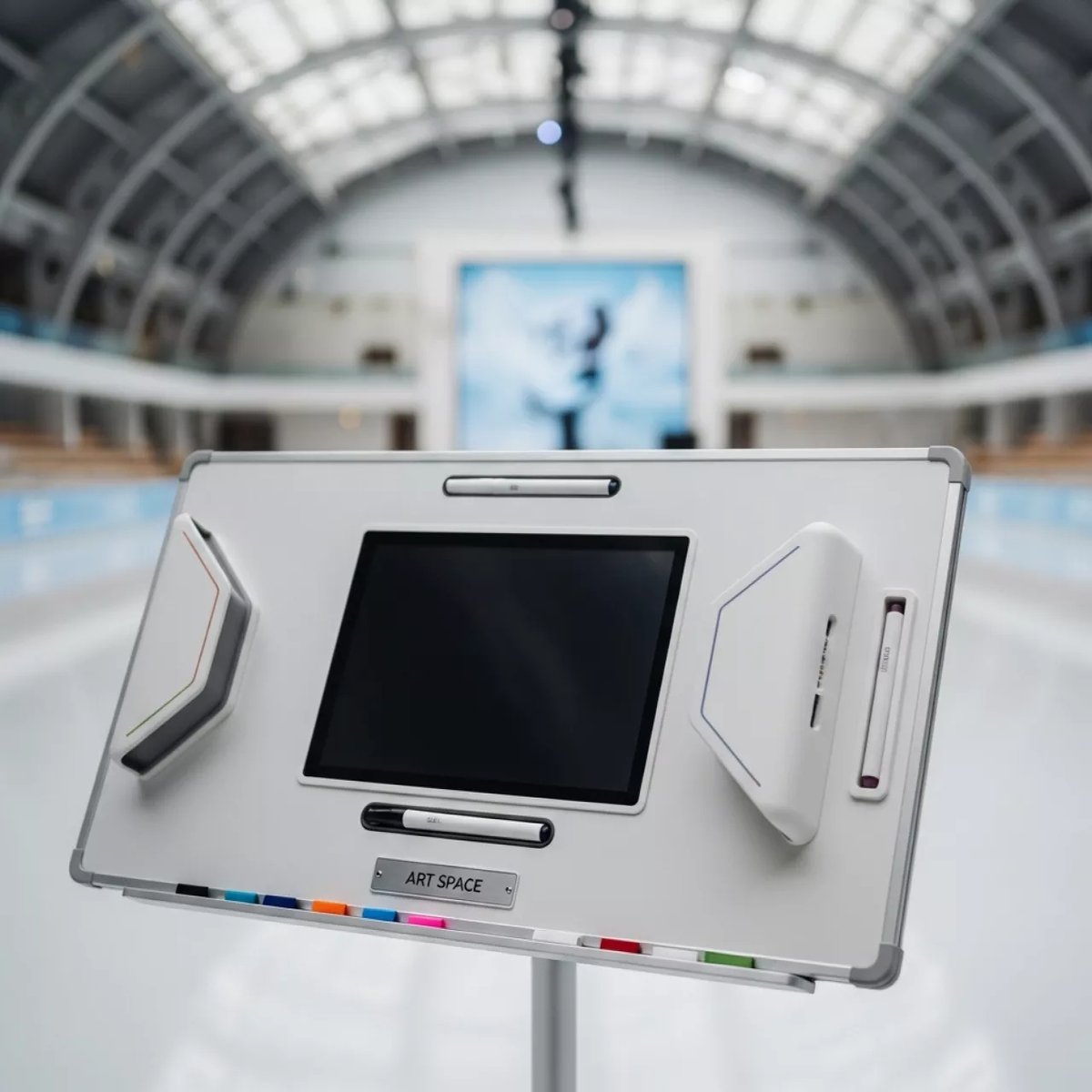 Аренда Доска интерактивная раздвижная Фибоначчи с магнитно маркерной поверхностью в Ледовом дворце «Айсберг» — ART SPACE