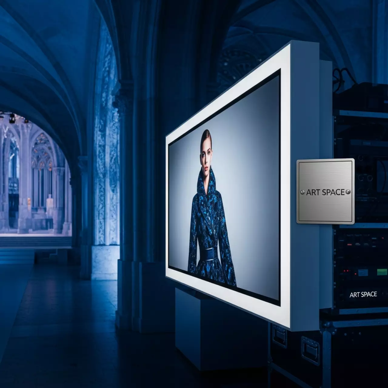 Аренда Экран настенный Lumien Master Picture CSR 169x176 16 9 MW LMP 100105CSR в ледовом дворце «Большой» — ART SPACE