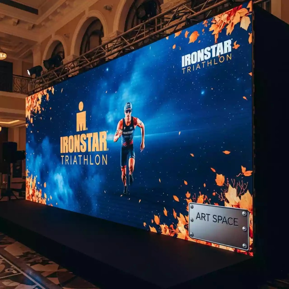 Аренда Экран светодиодный LED 4,5х2,5 м в Mercure Сочи Центр — ART SPACE