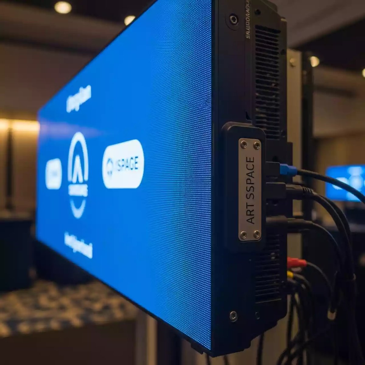 Аренда Экран светодиодный LED P3.9 для зала в Novotel Resort — ART SPACE