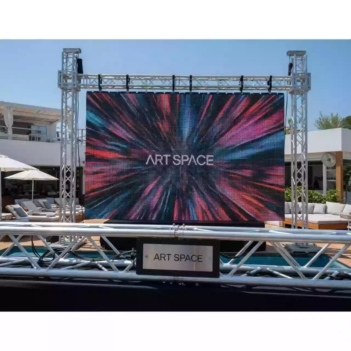 Аренда Экраны светодиодные Dicolor 3,5х2 м в пляжном клубе Del Mar — ART SPACE