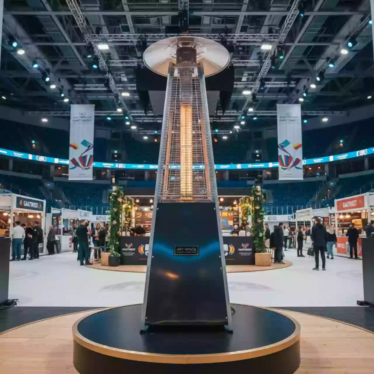 Аренда Электрический обогреватель RCH 2000 6 F spinner в ледовой арене «Шайба» — ART SPACE