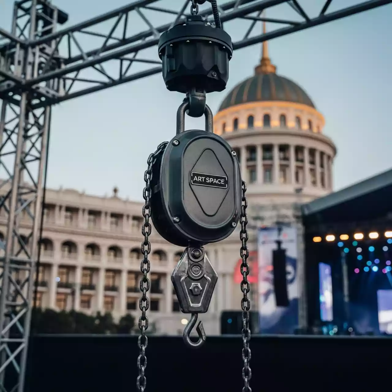 Аренда Электротельферы цепные в отеле «Богатырь» — ART SPACE