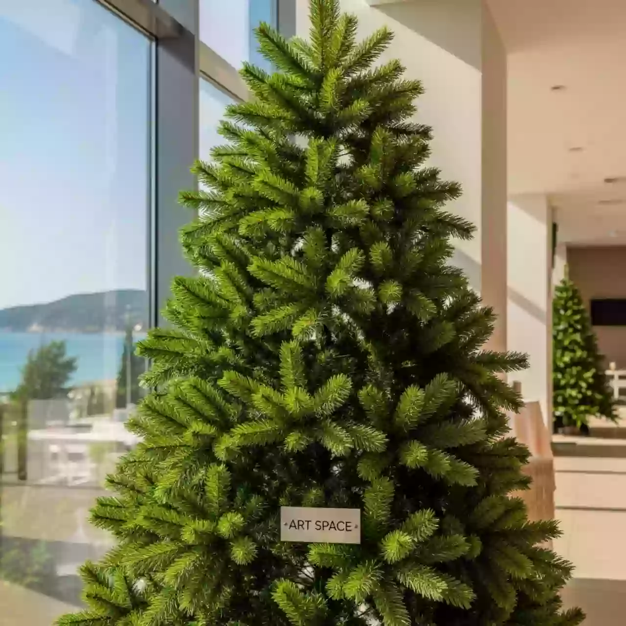 Аренда Елка искусственная Royal Christmas PVC 240 см в санатории «Русь» — ART SPACE