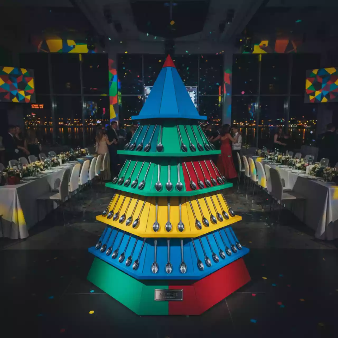 Аренда Этажерка Пирамида на 48 ложек в зале «Чайка» (Морпорт) — ART SPACE