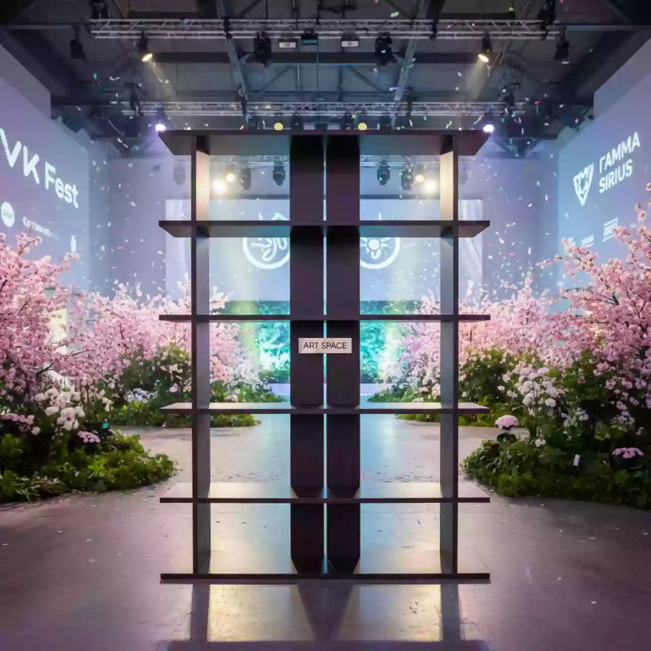 Аренда Этажерка Virtuos венге в Gamma Sirius — ART SPACE