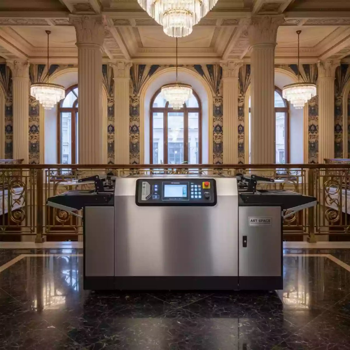 Аренда Фальцовщик фолдер Vektor HB462SC 380В в Зимнем театре — ART SPACE