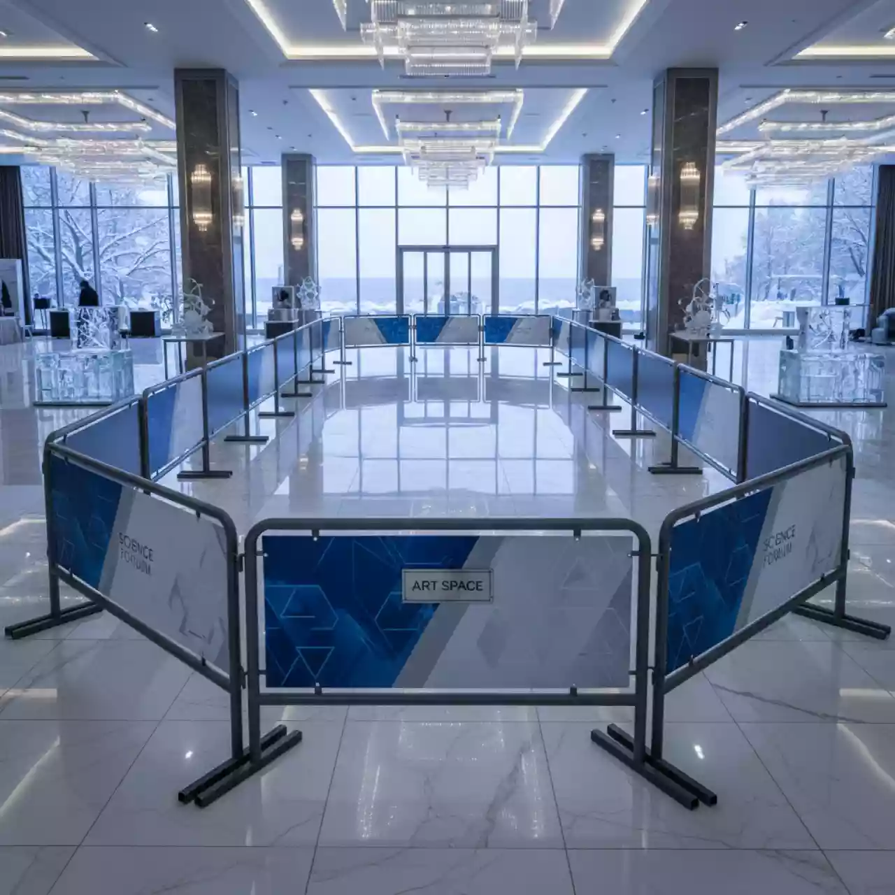 Аренда Фан барьеры утяжеленные в отеле Radisson Lazurnaya — ART SPACE