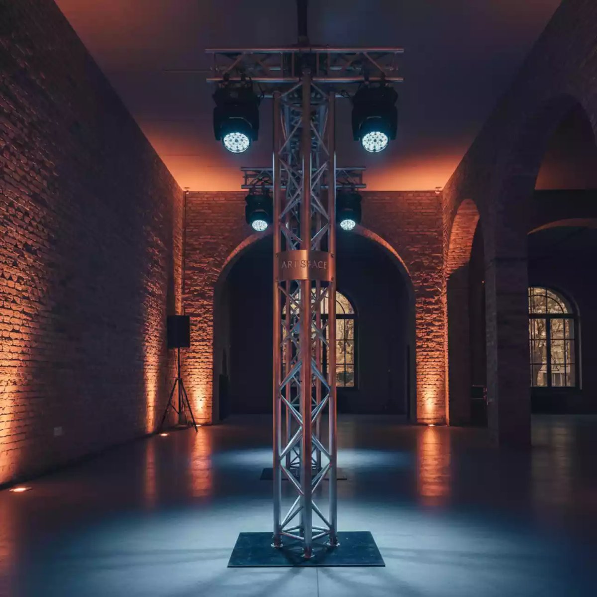 Аренда Ферма с подъемным механизмом для световых приборов в санатории «Черноморье» — ART SPACE