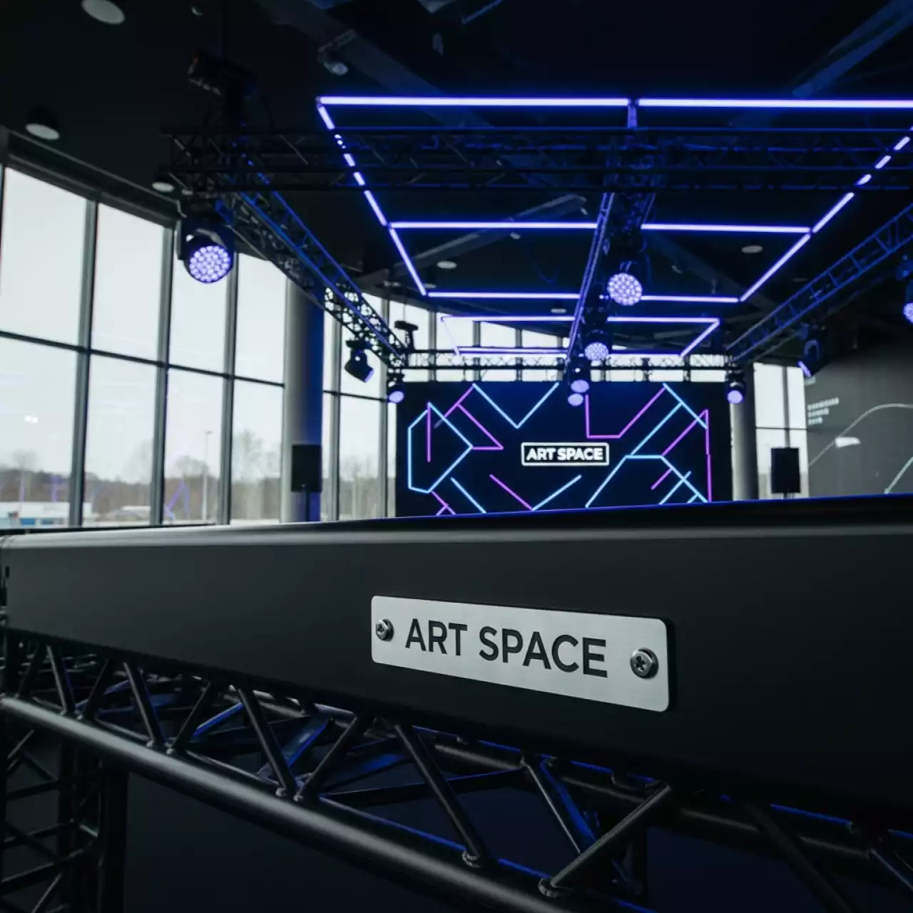 Аренда Фермы черные 290x290 мм в Mantera Supreme — ART SPACE