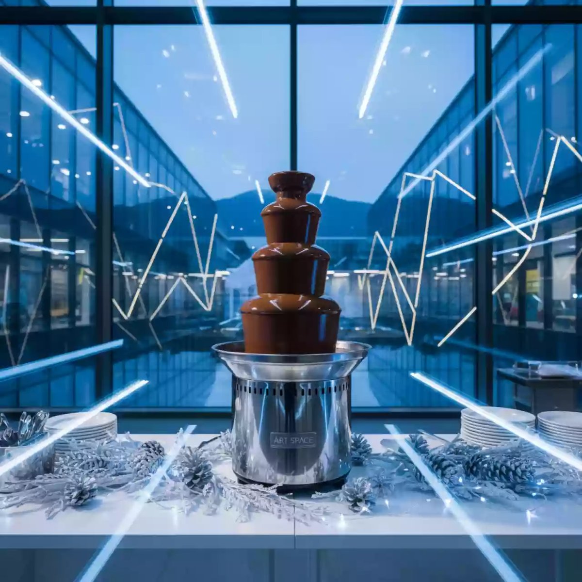 Аренда Фонтан шоколадный 60 см в Университете «Сириус» — ART SPACE