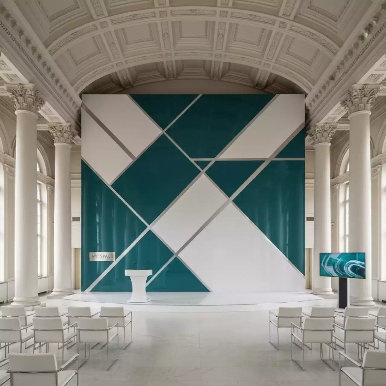 Аренда Фотообои самоклеющиеся глянцевые в Зимнем театре — ART SPACE