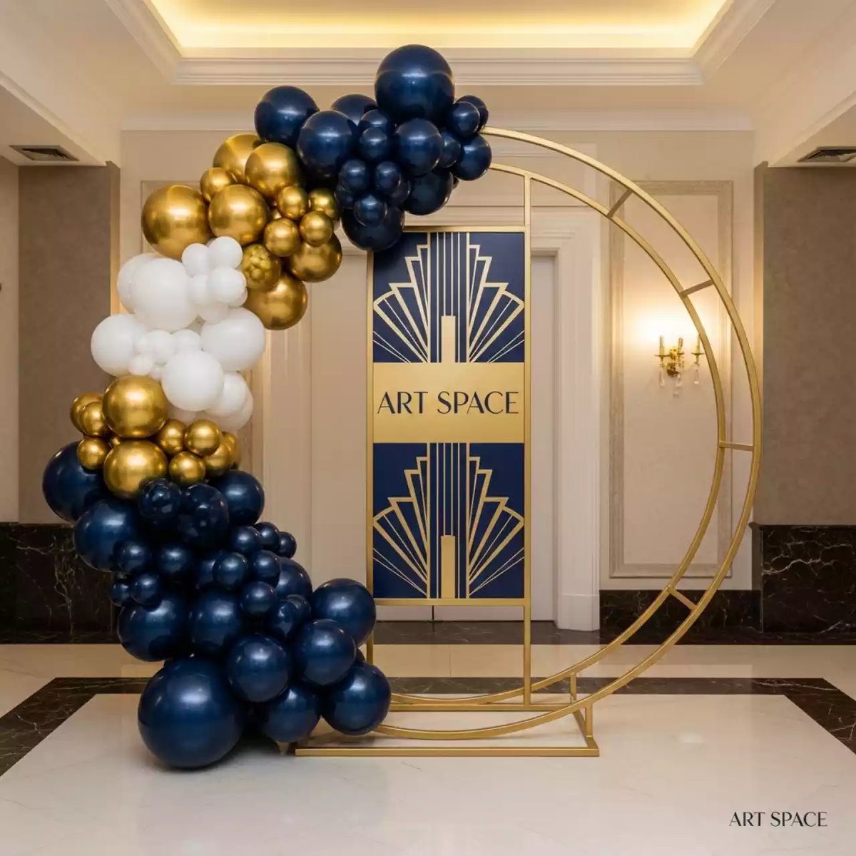 Аренда Фотозона круглая с шарами на выпускной на вилле «Анна» — ART SPACE