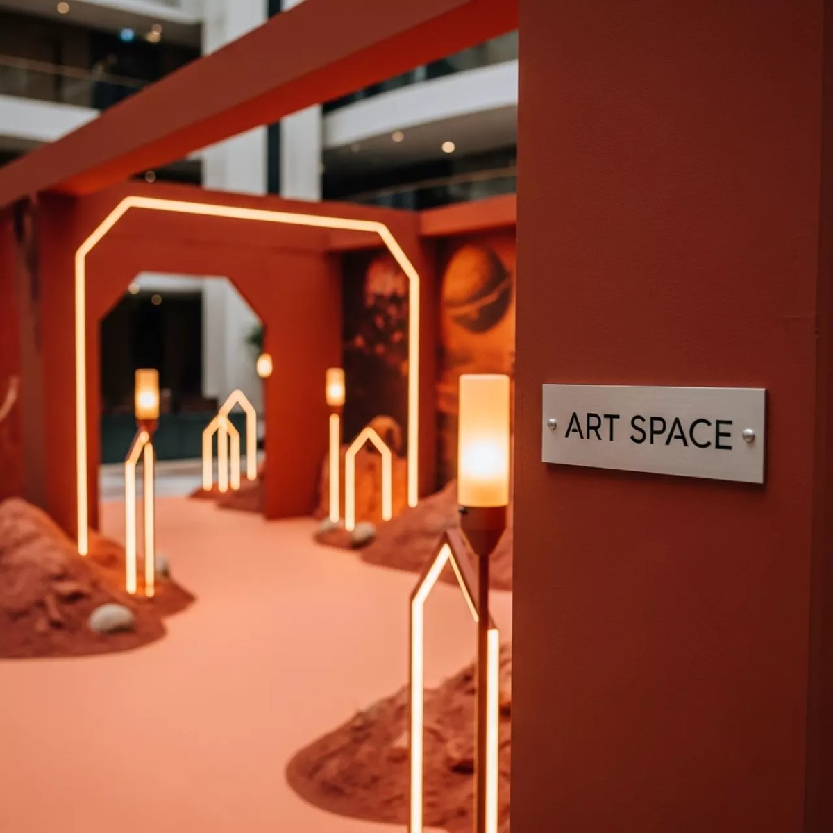 Аренда Фотозона марсианская в Mövenpick Hotel — ART SPACE