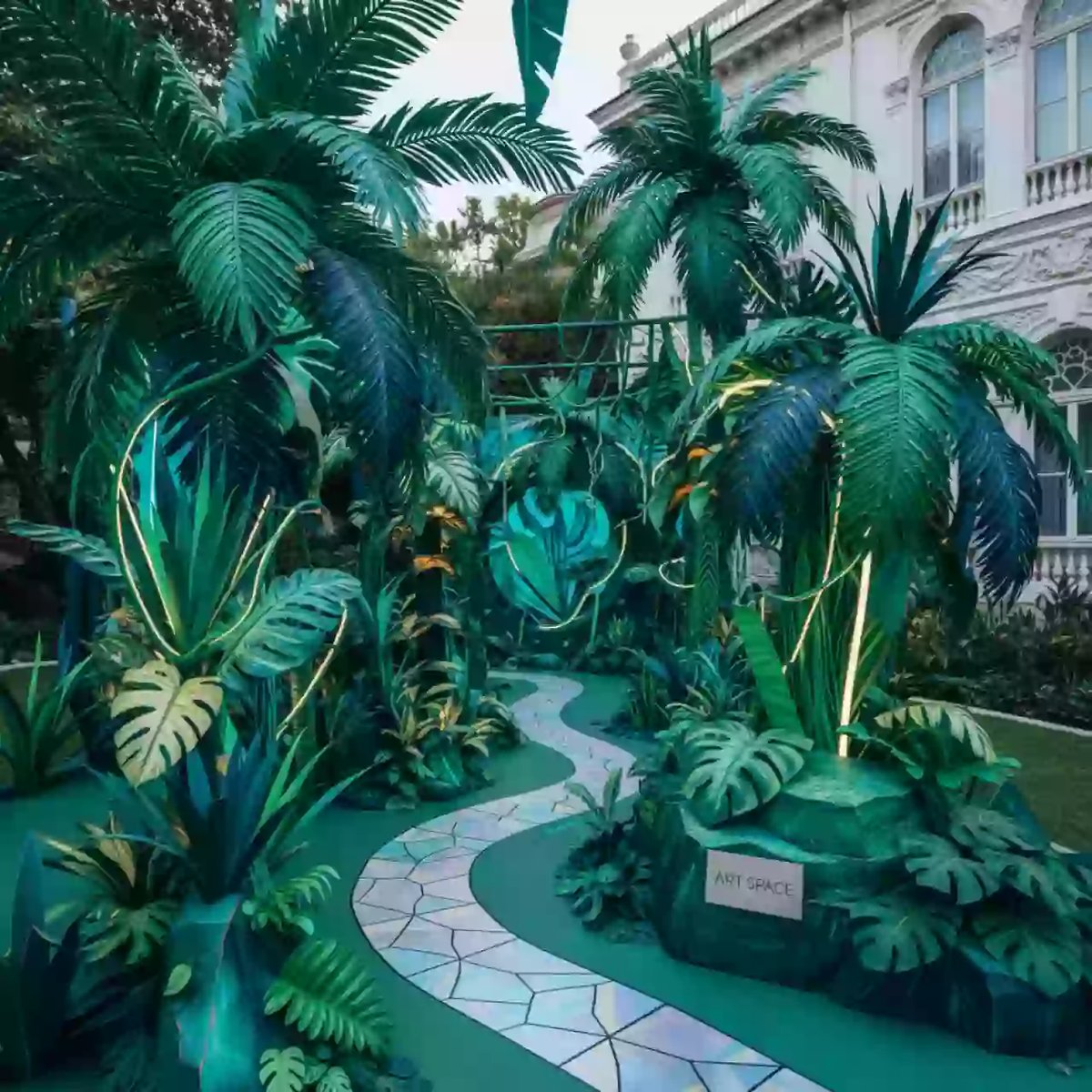 Аренда Фотозона Оптические иллюзии джунгли на вилле «Анна» — ART SPACE