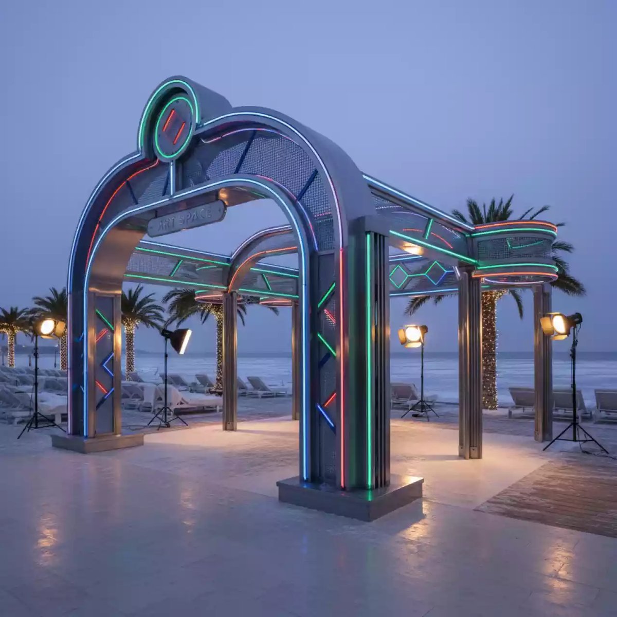 Аренда Фотозона ретро в Туапсе в пляжном комплексе VinoGrad — ART SPACE