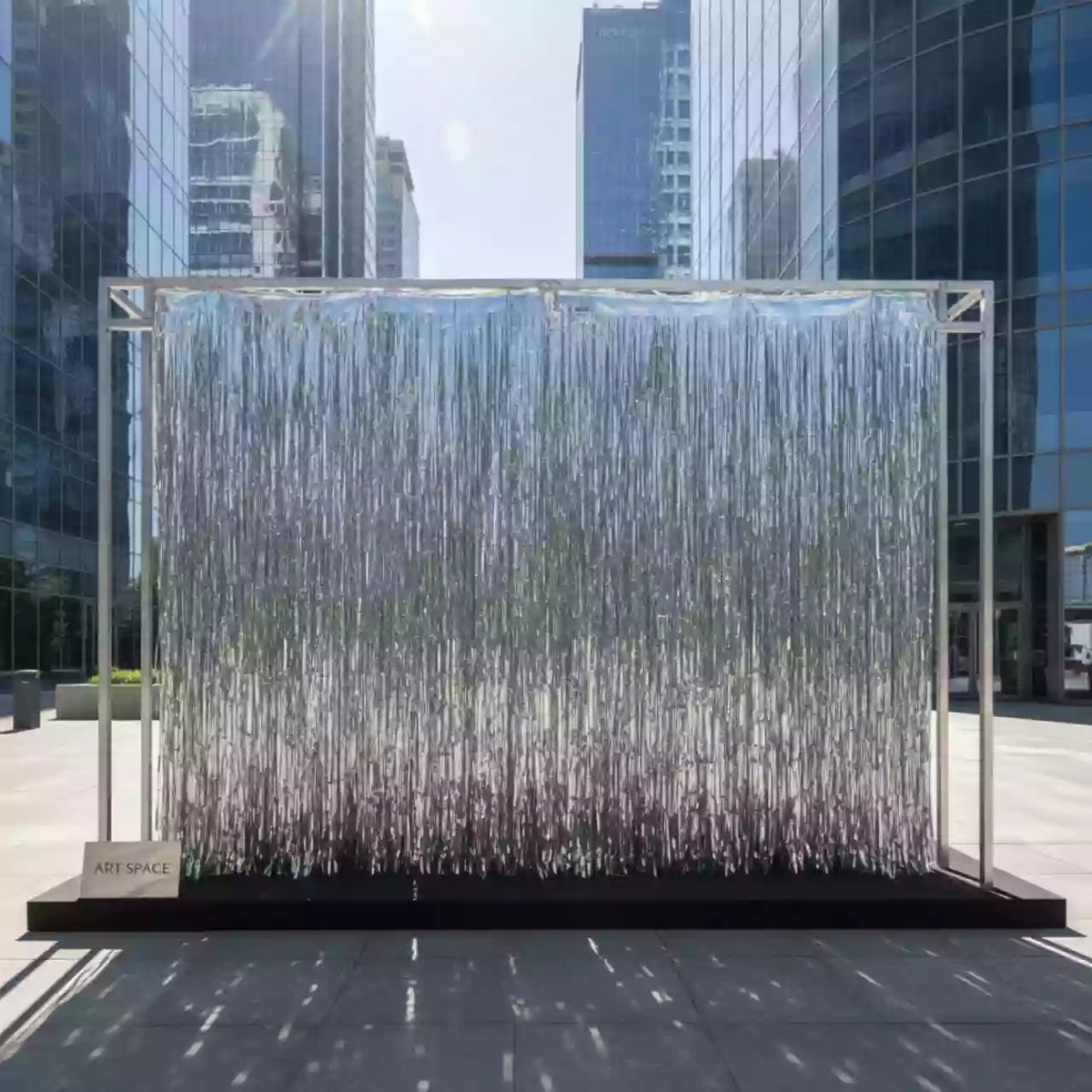 Аренда Фотозона Серебряный дождик в Delta Sirius — ART SPACE