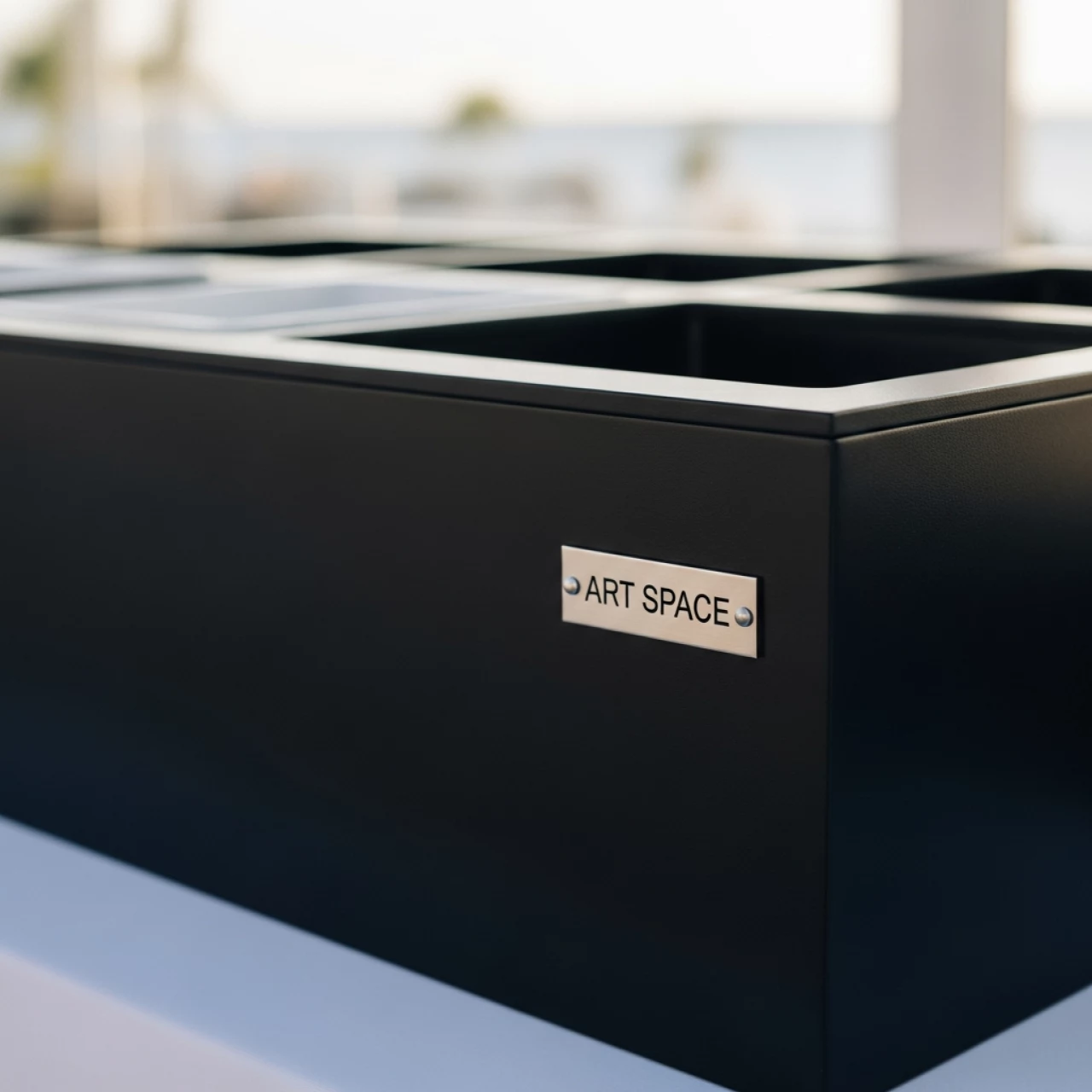 Аренда Фуршетная горка 600х400 мм чёрная в Karat Resort — ART SPACE