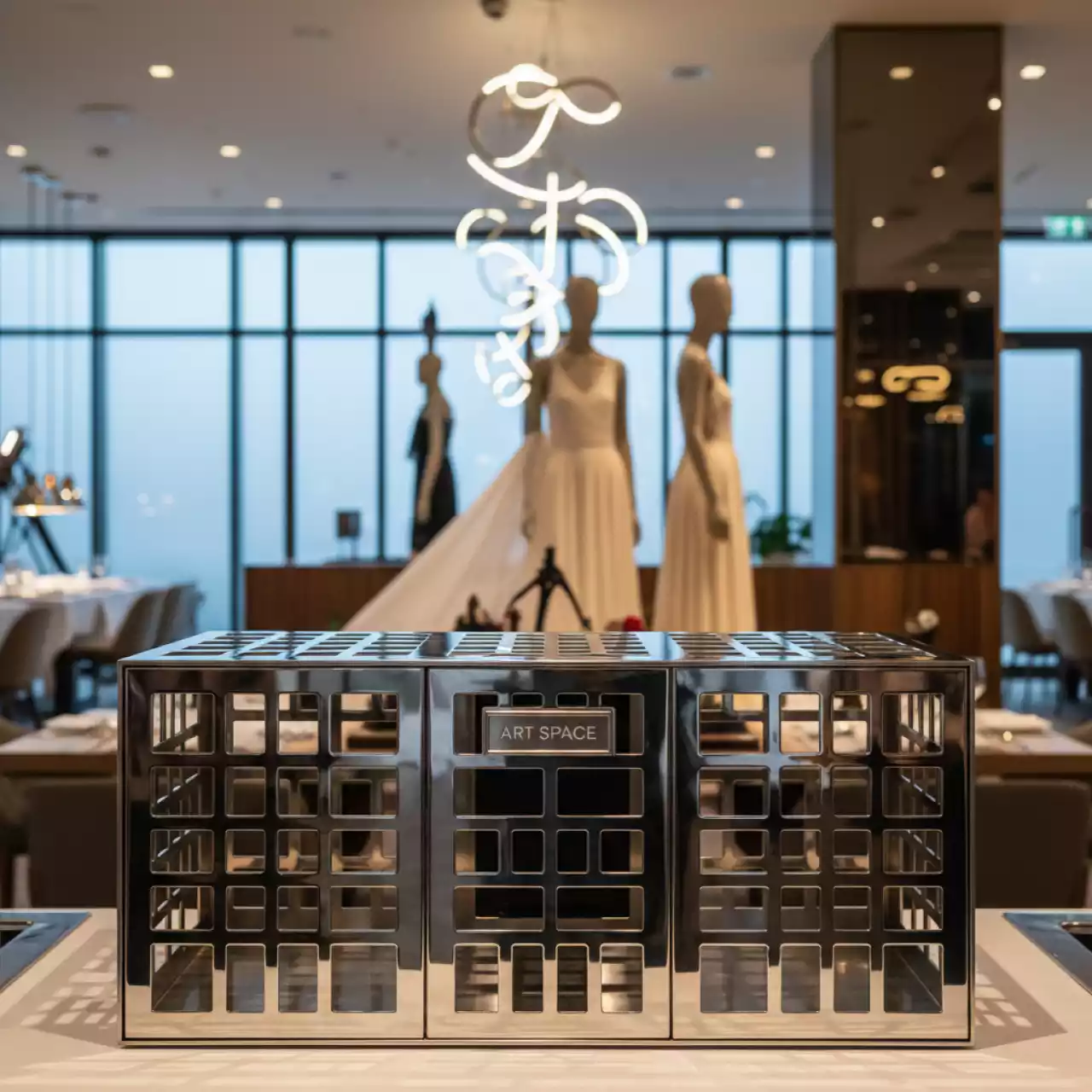 Аренда Фуршетная система Zieher Skyline элемент D в ресторане «Магадан» — ART SPACE