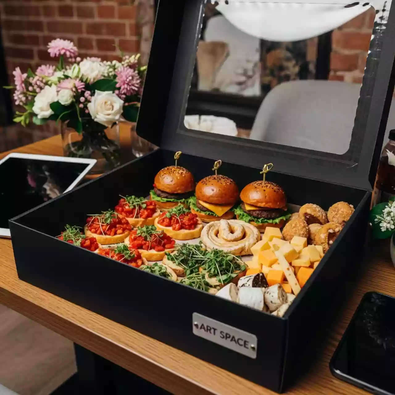 Аренда Фуршетный бокс Макси в усадьбе Голицына — ART SPACE