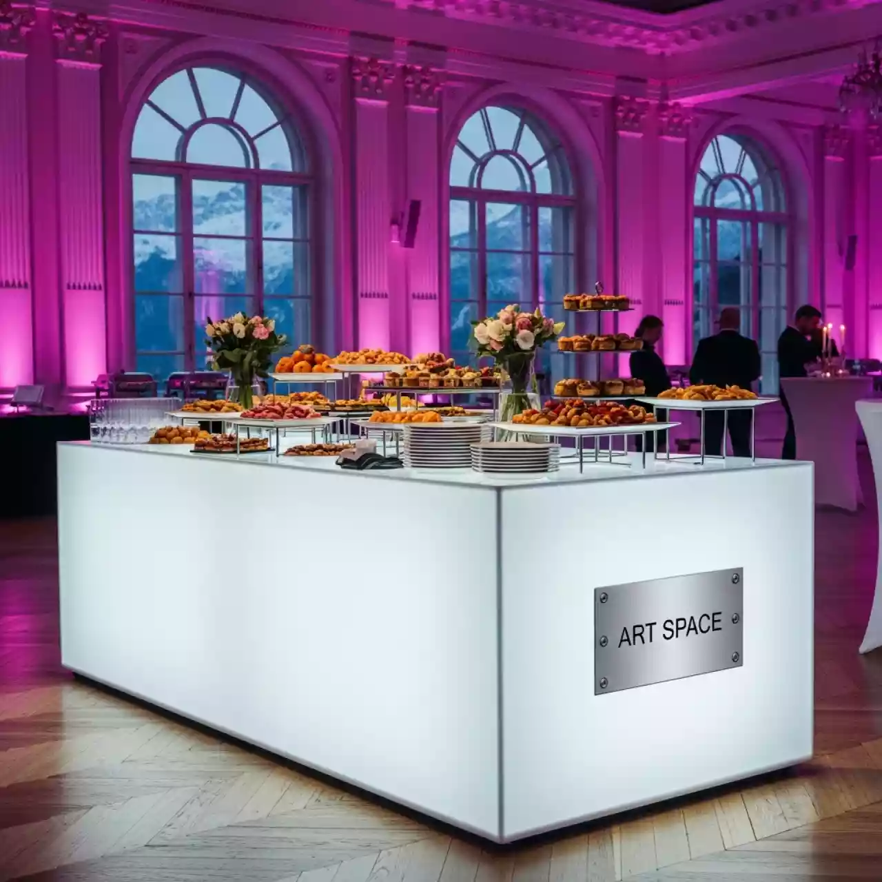 Аренда Фуршетный стол LED в Гранд Отель Поляна — ART SPACE