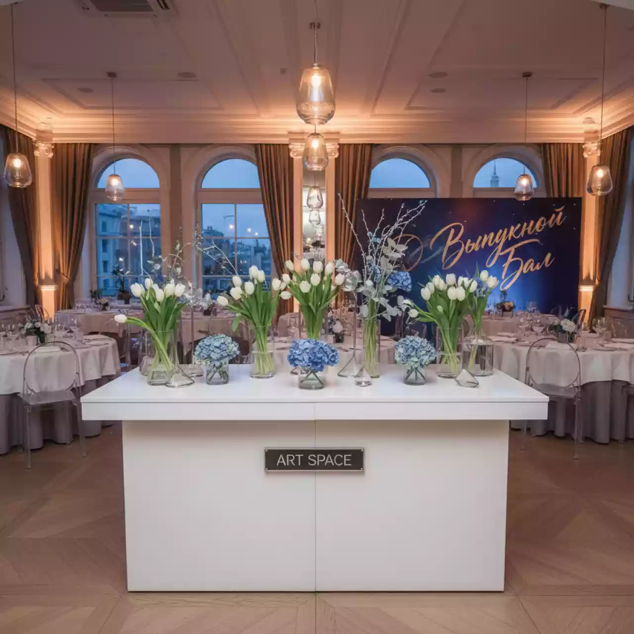 Аренда Фуршетный стол Rinfresco белый R4E 00014 в ресторане «Brunello» — ART SPACE