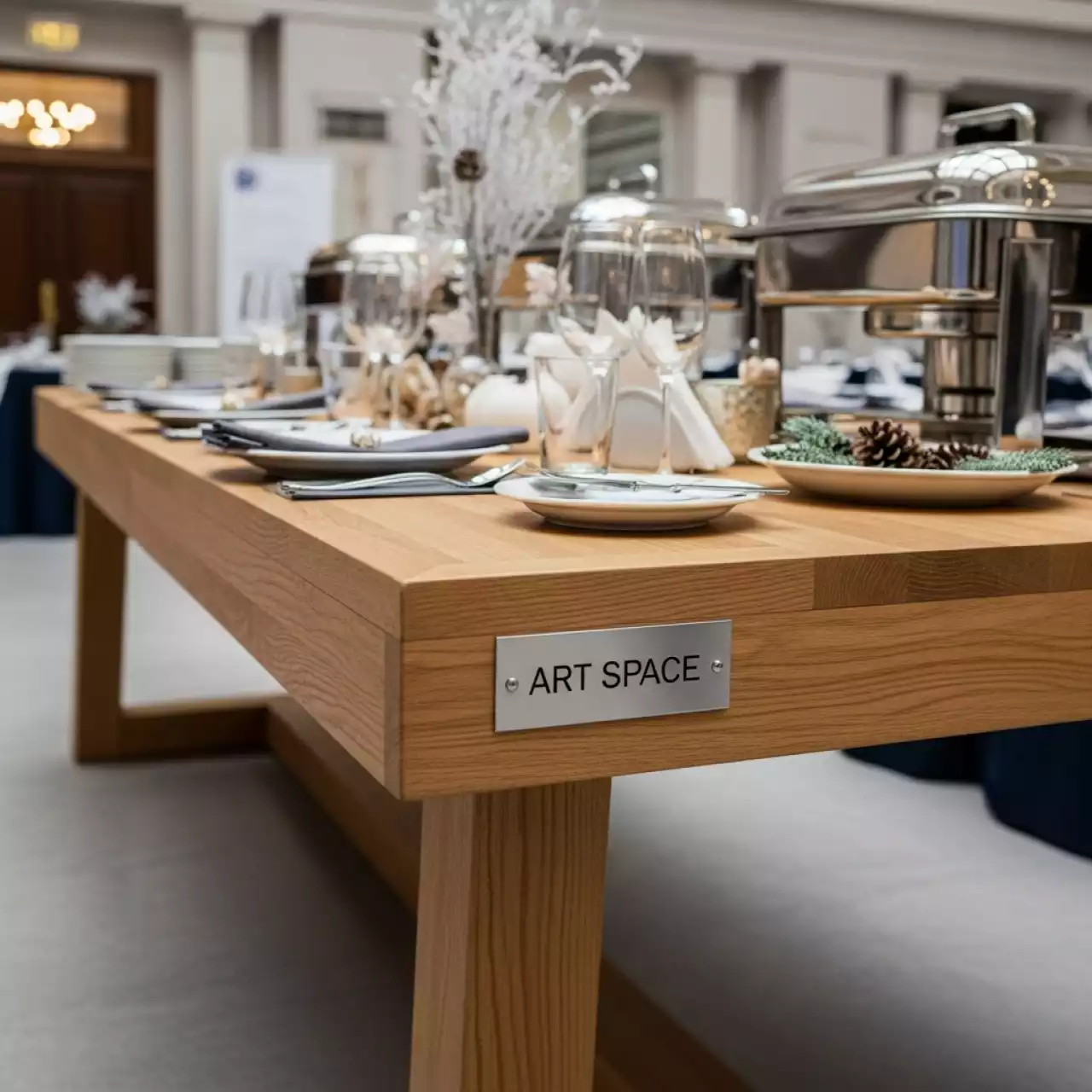 Аренда Фуршетный стол рустик в Novotel Resort — ART SPACE