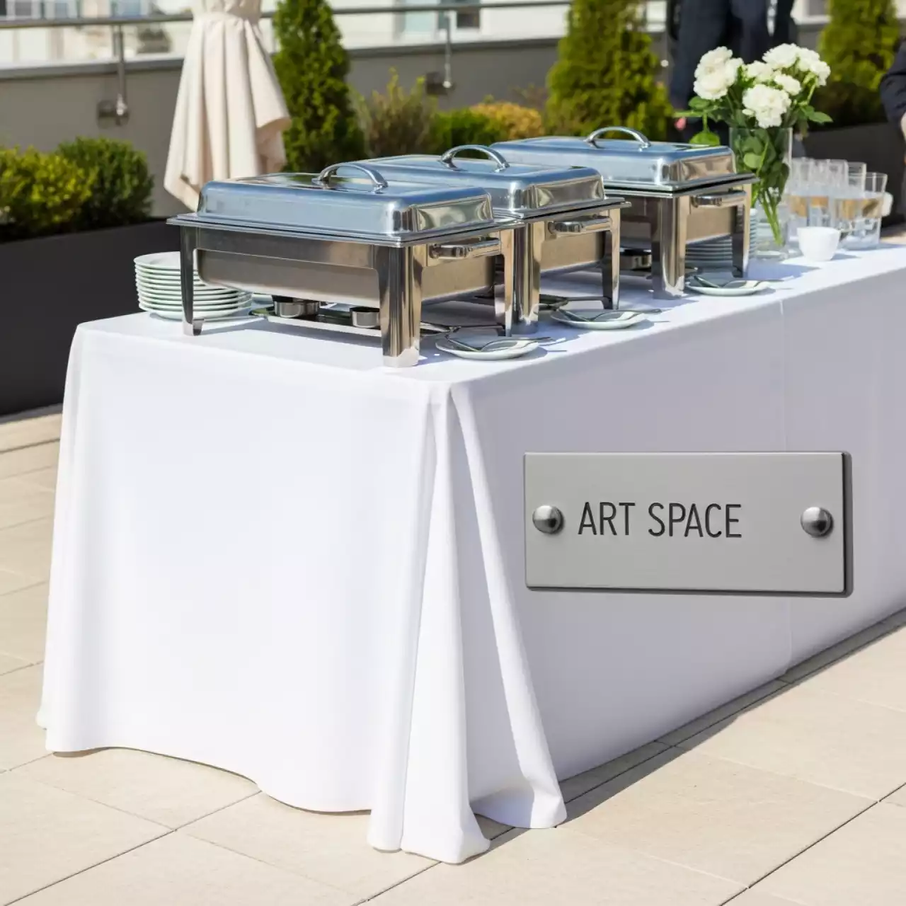 Аренда Фуршетный стол со скатертью white в отеле «Звездный» — ART SPACE