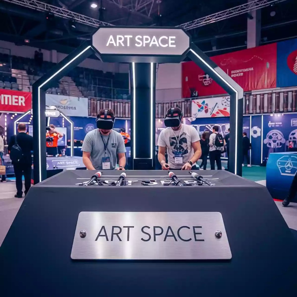 Аренда Футбол в очках виртуальной реальности в ледовом дворце «Роза Хутор» — ART SPACE