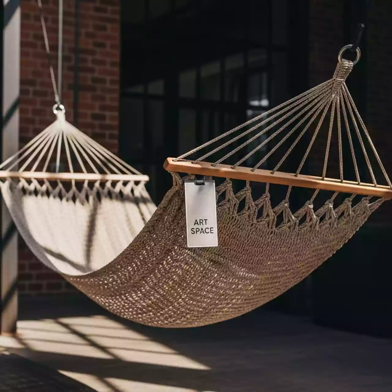 Аренда Гамак Green Glade G 080 в Mövenpick Hotel — ART SPACE