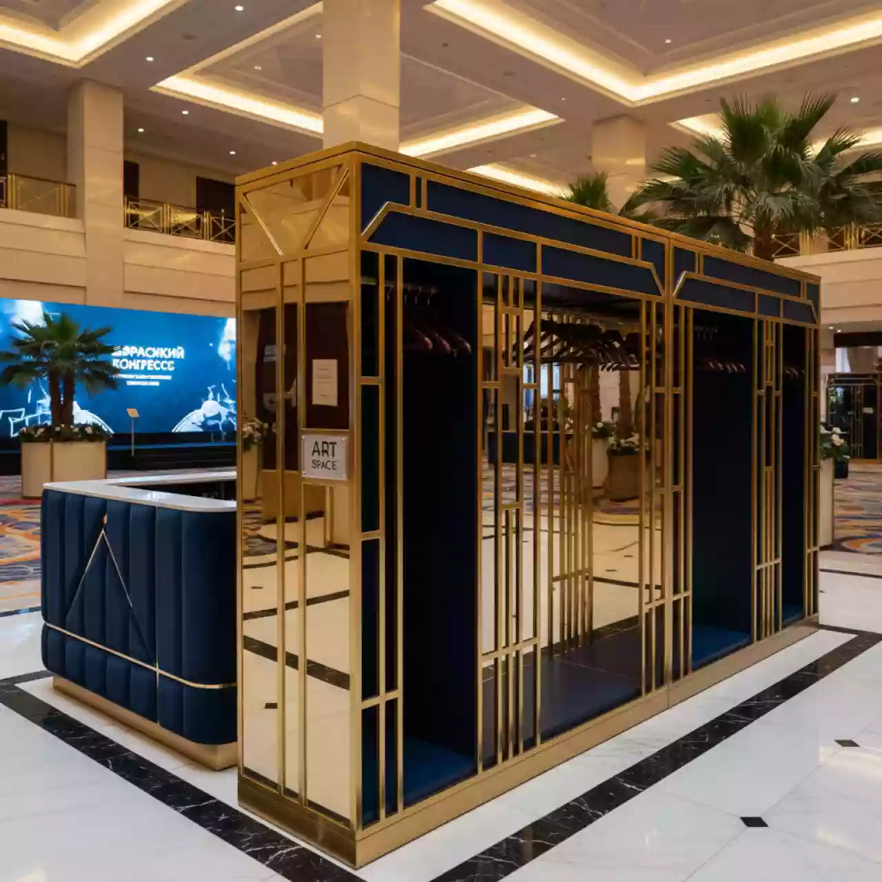 Аренда Гардероб Grande Festa в СК "Олимпийский" в отеле Hyatt Regency Sochi — ART SPACE