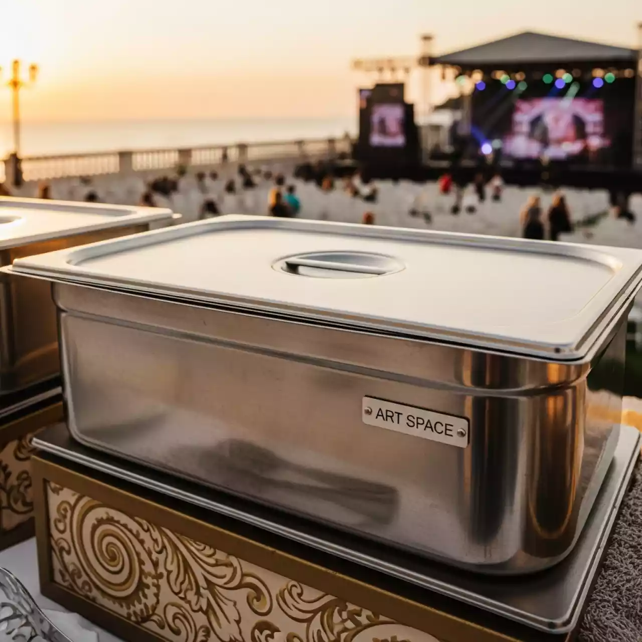 Аренда Гастроемкость GN 2 1 530х654х65 мм в отеле Hyatt Regency Sochi — ART SPACE