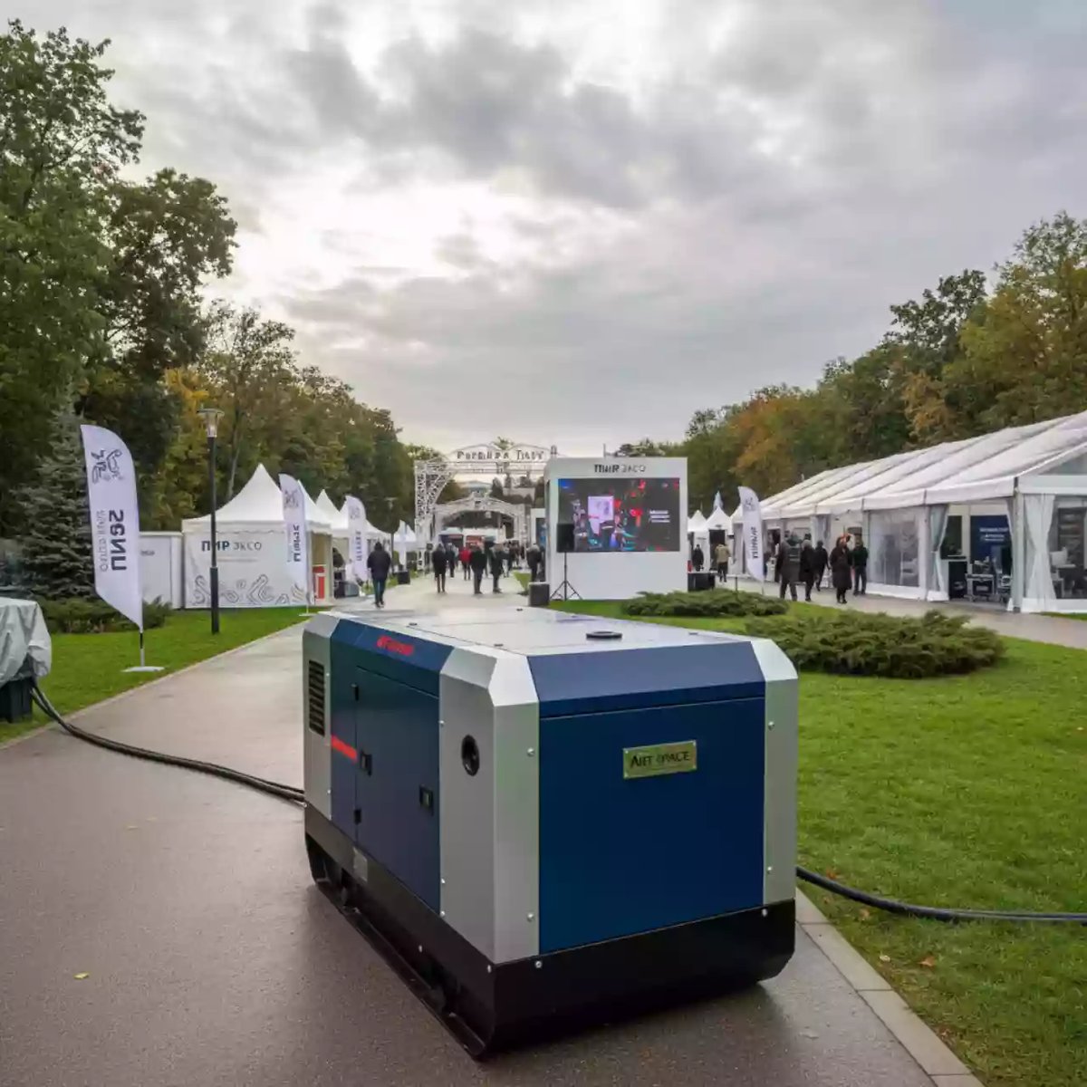 Аренда Генератор дизельный Denyo DCA 220 кВА 176 кВт в парке «Ривьера» — ART SPACE