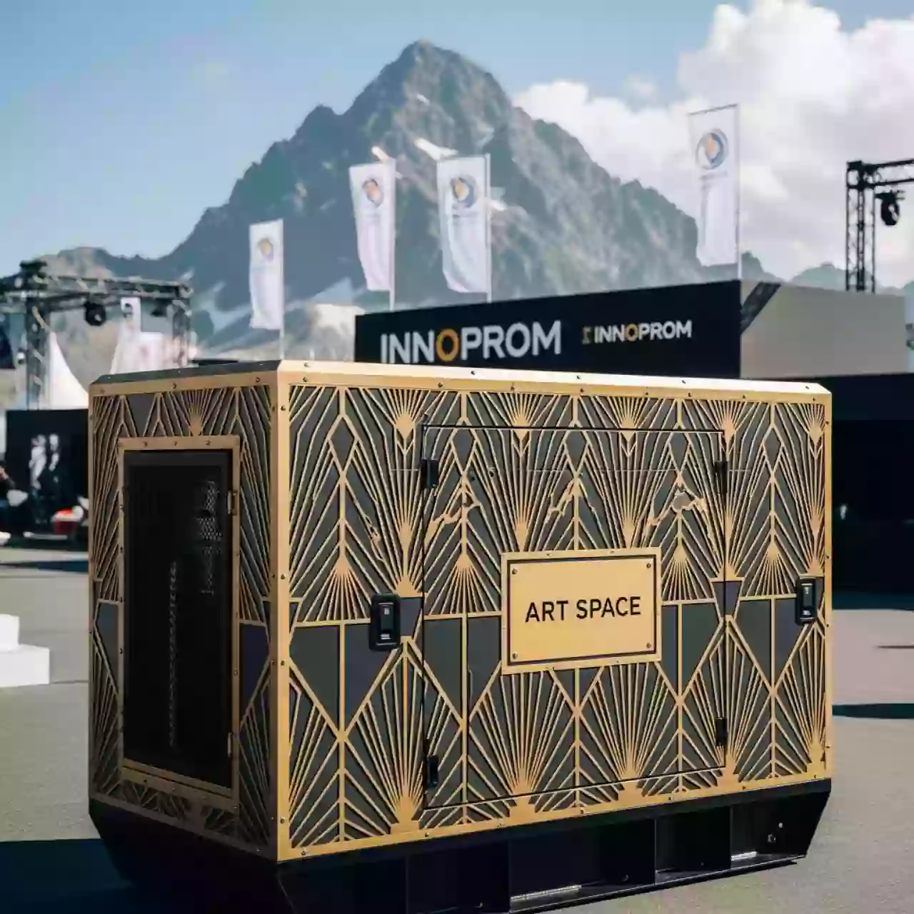 Аренда Генератор дизельный Denyo DCA 45 41 кВА 33 кВт на площадке Rosa Peak (2320м) — ART SPACE