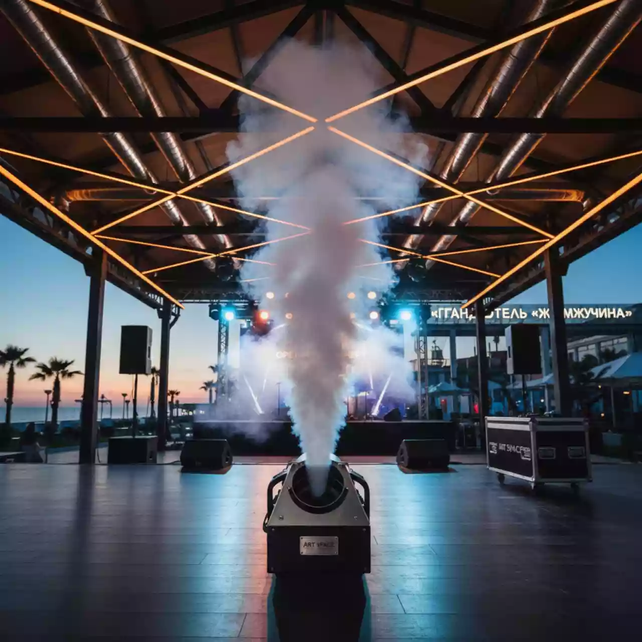 Аренда Генератор дыма дым машина Lightwave F 100 DJ Stage в гранд-отеле «Жемчужина» — ART SPACE