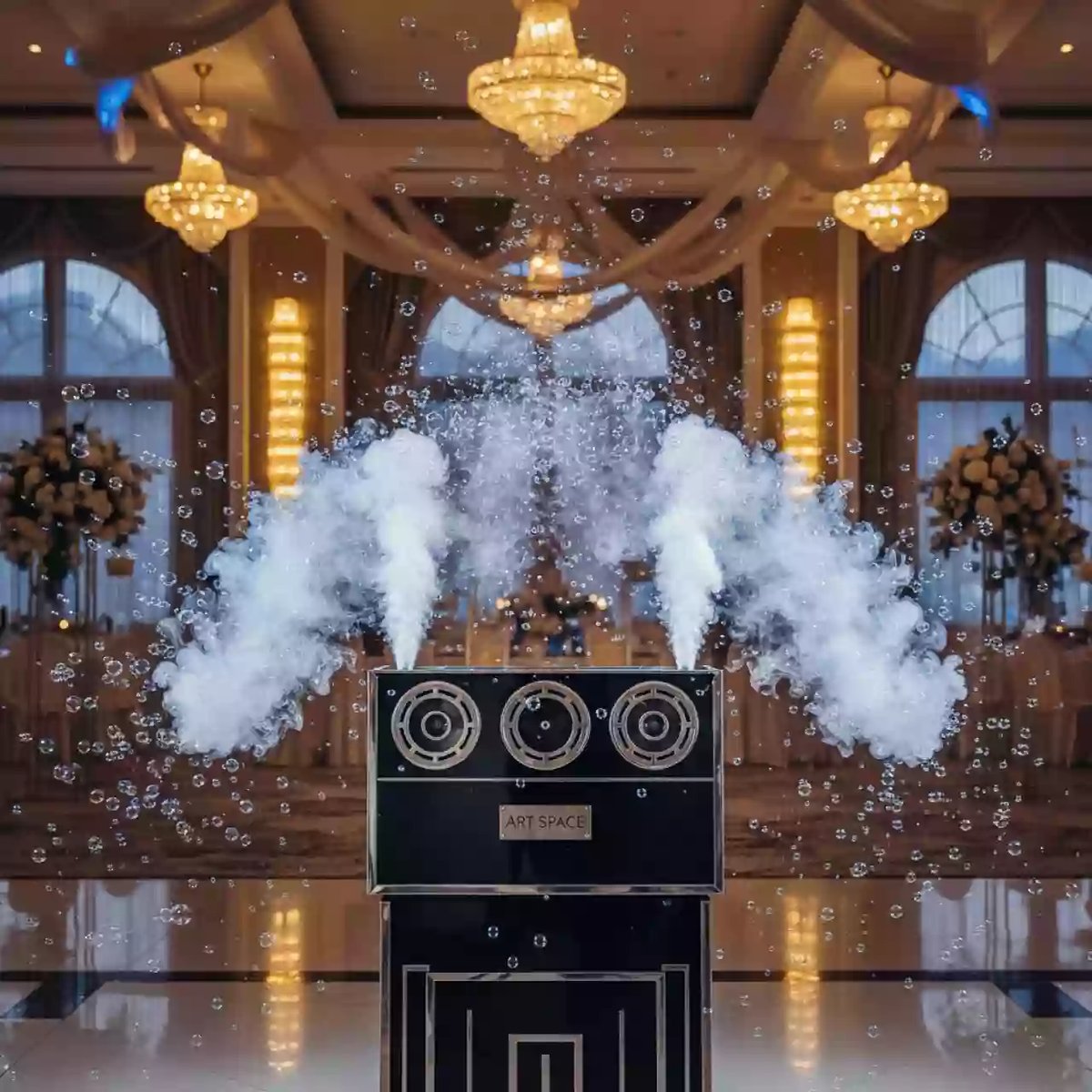 Аренда Генератор мыльных пузырей с дымом FB 4 Four Head 1500 Вт в Radisson Hotel Rosa Khutor — ART SPACE