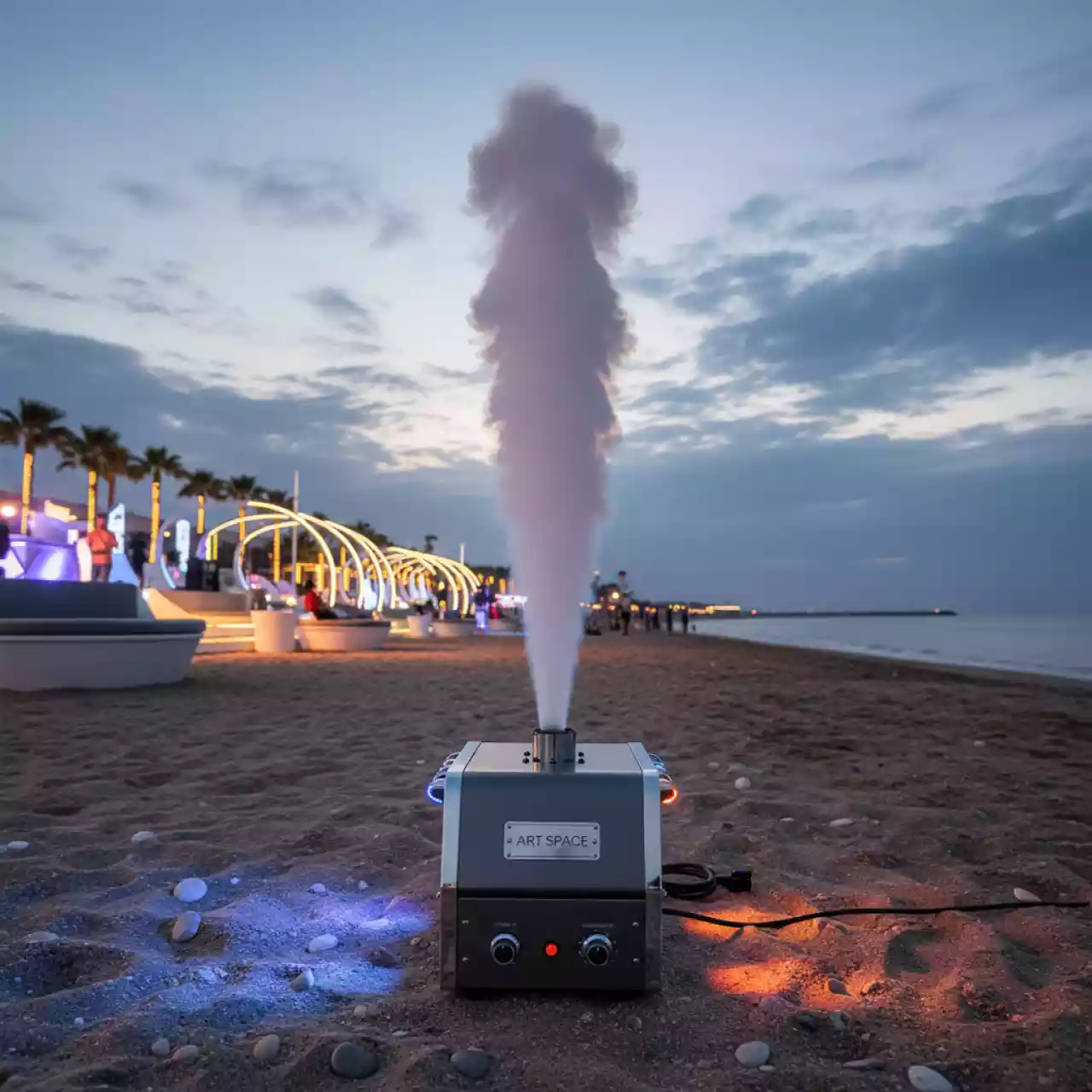 Аренда Генератор вертикального дыма Goboimage Tour Fog 200 Pro на пляже «Мандарин» — ART SPACE