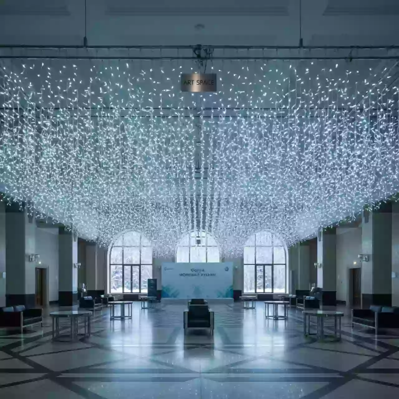 Аренда Гирлянда Winter Glade 1000 ламп в санатории «Сочи» — ART SPACE