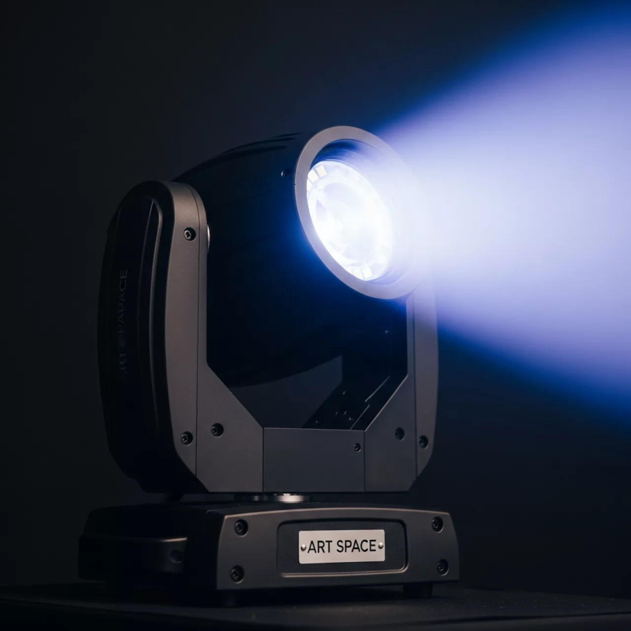 Аренда Голова вращающаяся LED spot 225 Вт DMX 512 на курорте «Газпром» (Альпика) — ART SPACE