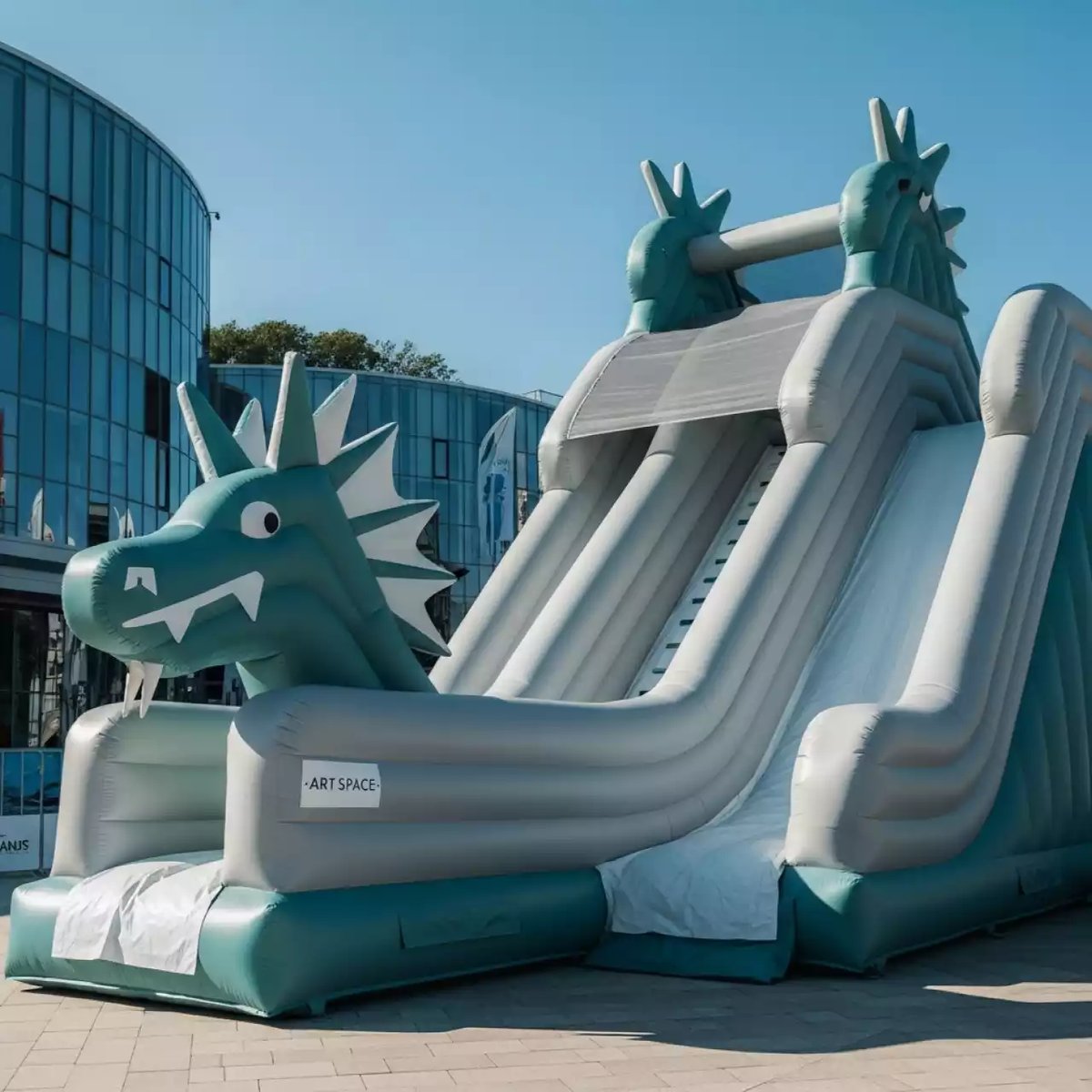 Аренда Горка Змей Горыныч в Delta Sirius — ART SPACE