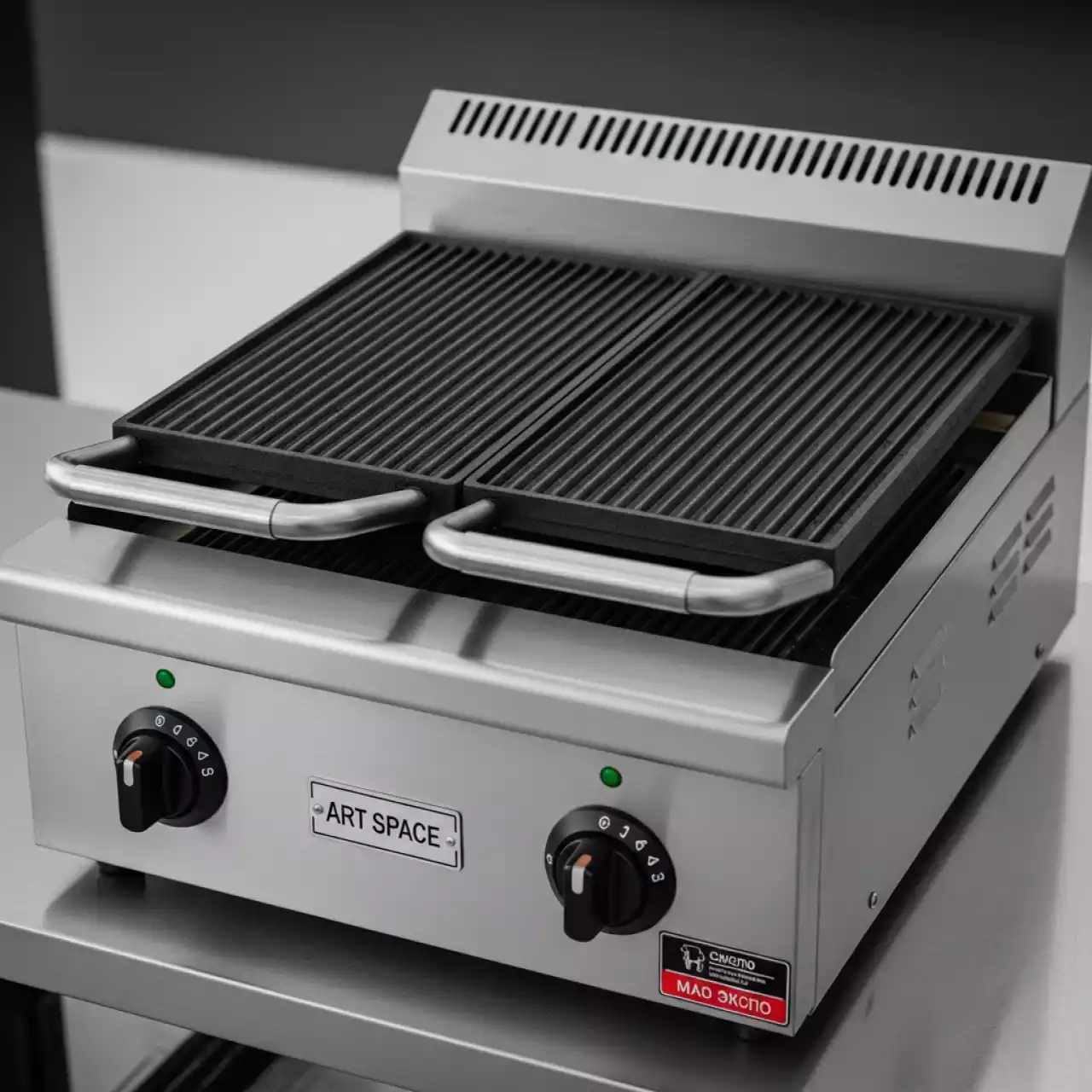 Аренда Гриль прижимной двойной рифленый Airhot DCG на парусной регате (Сочи) — ART SPACE