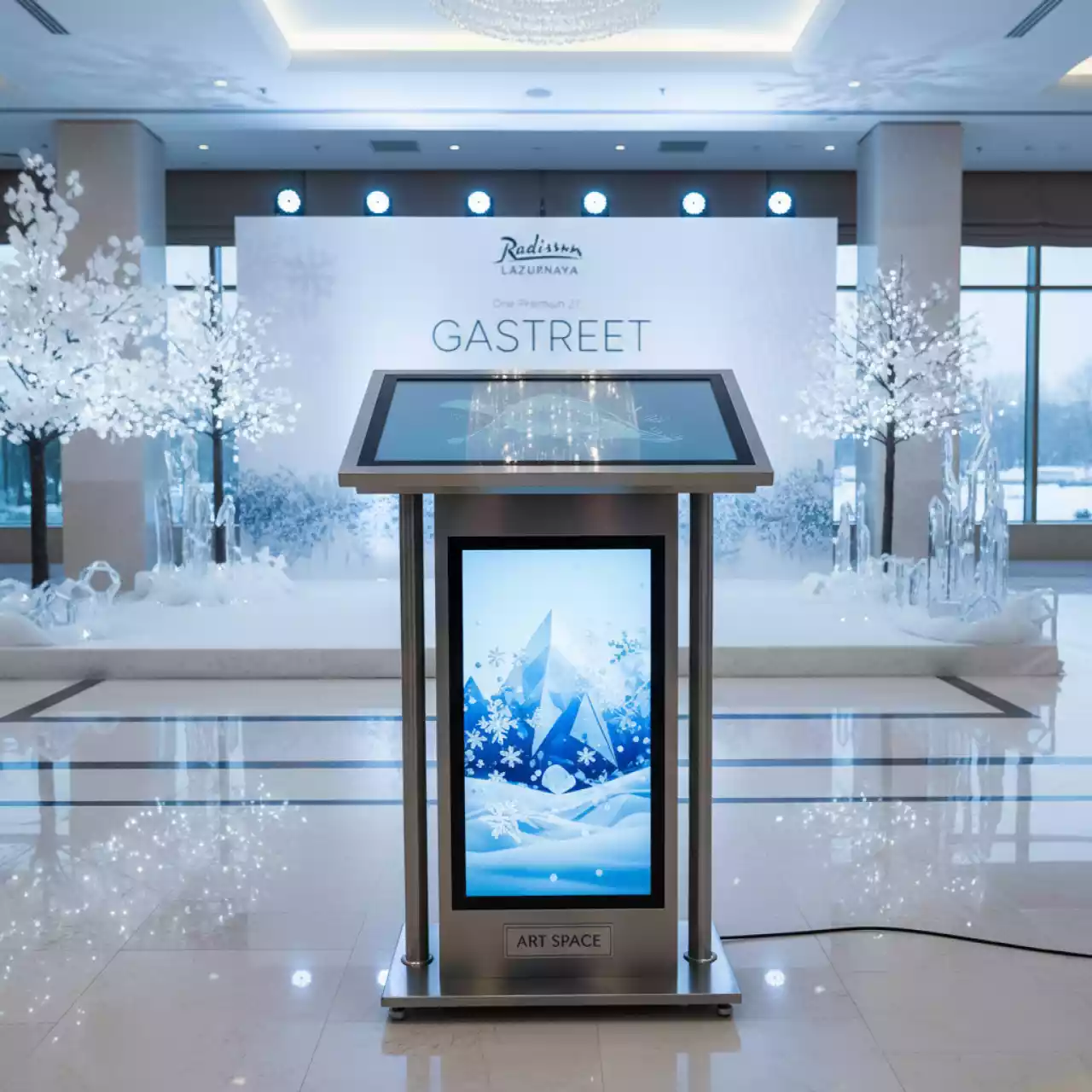 Аренда Интерактивная трибуна One Premium 27 с рекламным дисплеем в отеле Radisson Lazurnaya — ART SPACE