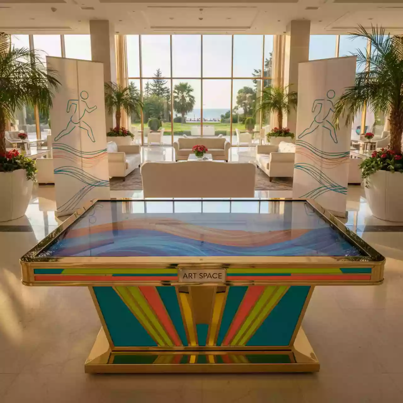 Аренда Интерактивный стол 50 дюймов в City Park Hotel Sochi — ART SPACE