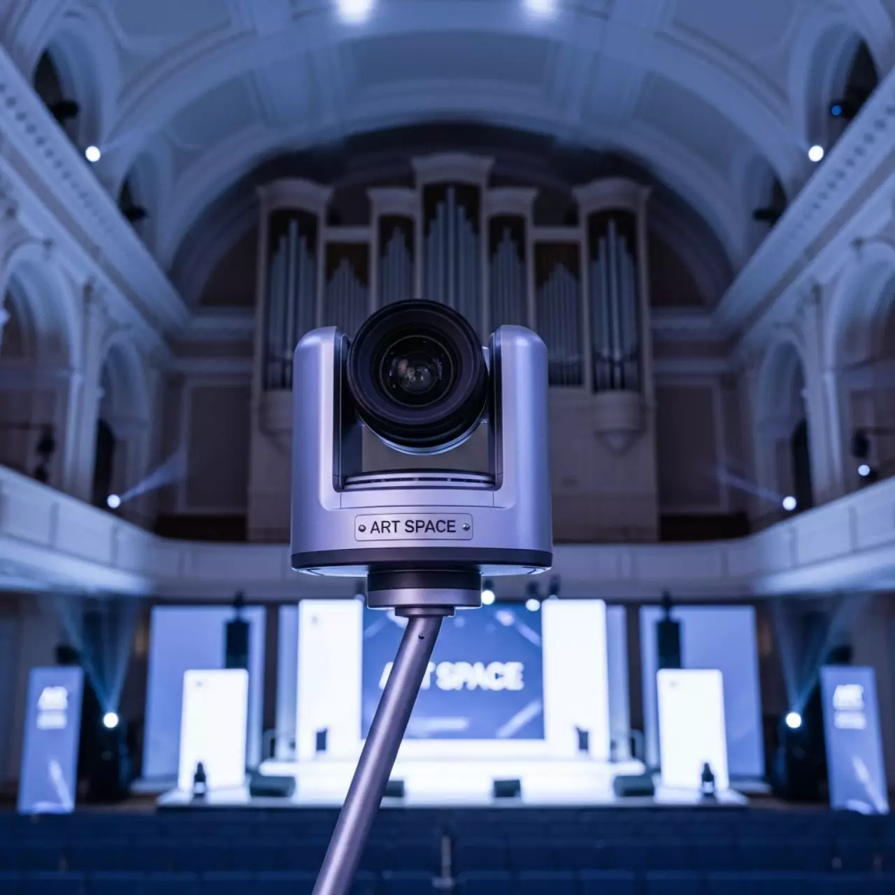 Аренда Камера PTZ CleverCam HUSL20 FullHD 20x USB 3.0 HDMI SDI LAN в Зале органной и камерной музыки — ART SPACE