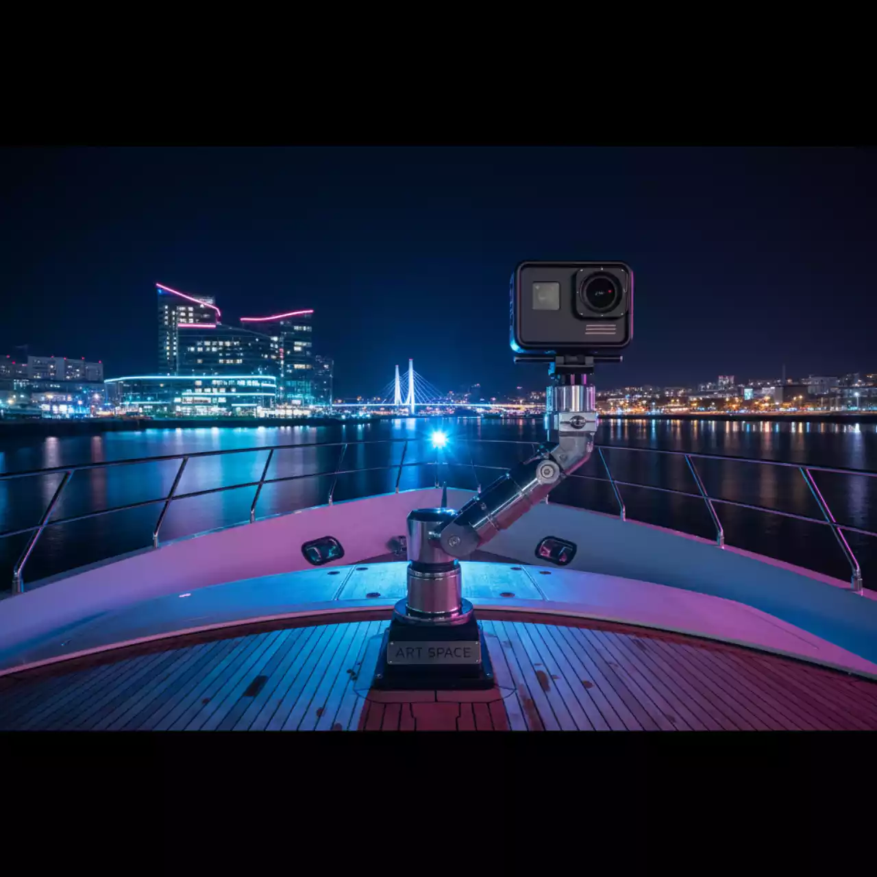 Аренда Камеры экшн Xiaomi Mi Action Camera 4K на VIP теплоходе (Морпорт Сочи) — ART SPACE