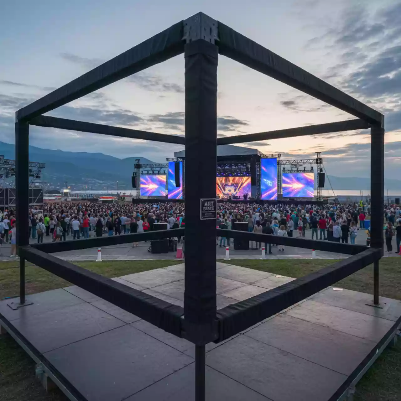 Аренда Каналы цветные для Металбинд в Omega Sirius — ART SPACE