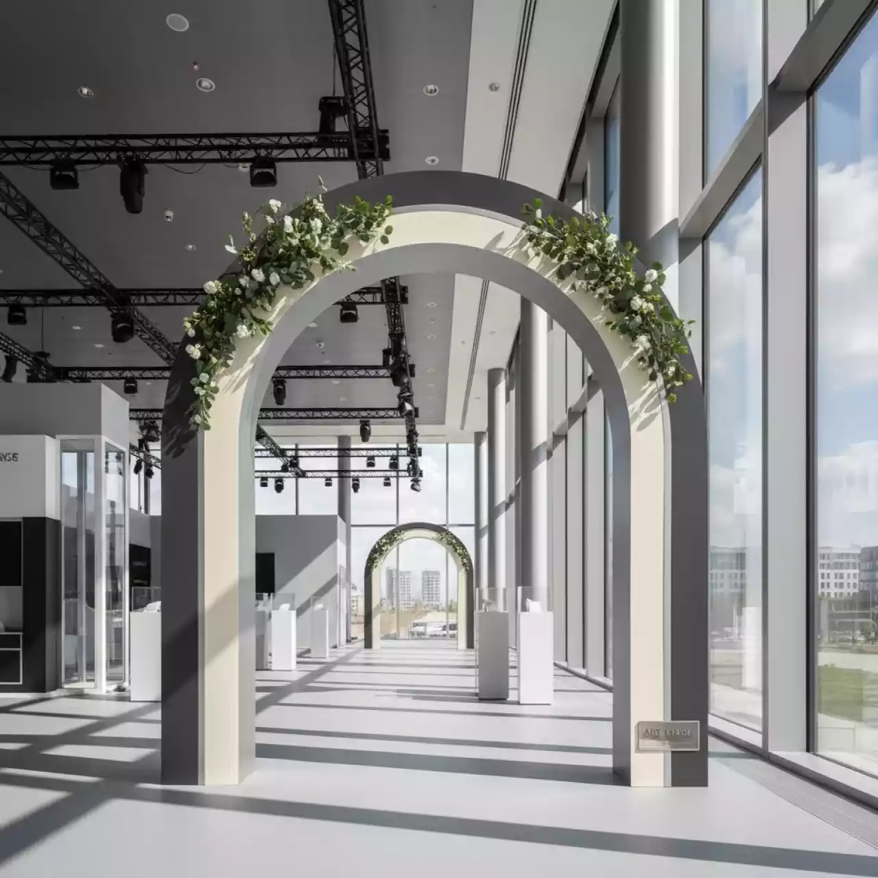 Аренда Каркас арочный Классик в ОКЦ «Галактика» — ART SPACE