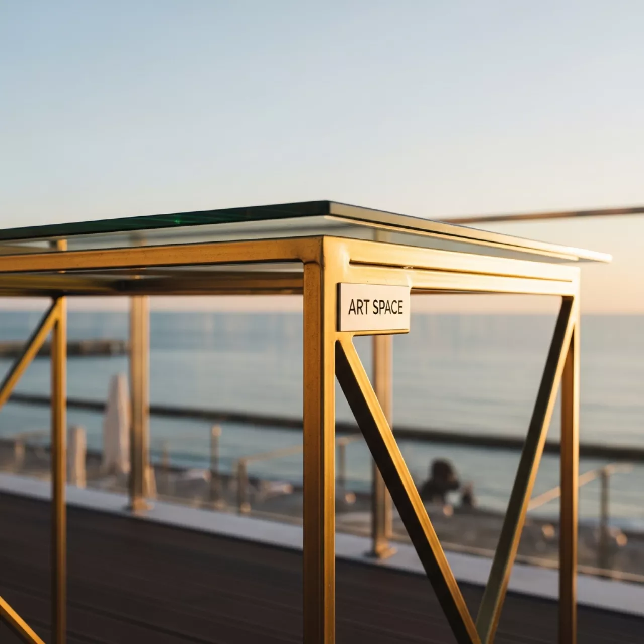 Аренда Каркас стола металлический "Лидер 2" золотой на пляжных клубах Хосты — ART SPACE