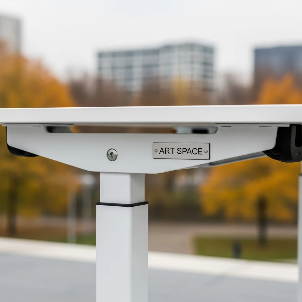 Аренда Каркас стола регулируемый белый в комплексе «Дагомыс» — ART SPACE